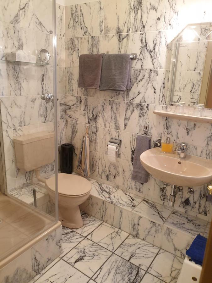 Hotel Altstadtwiege Hamelin Bagian luar foto